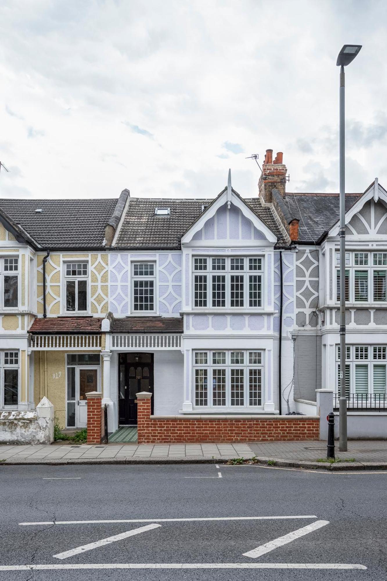 Classic House & Garden 25mins From Museums Holiday home *