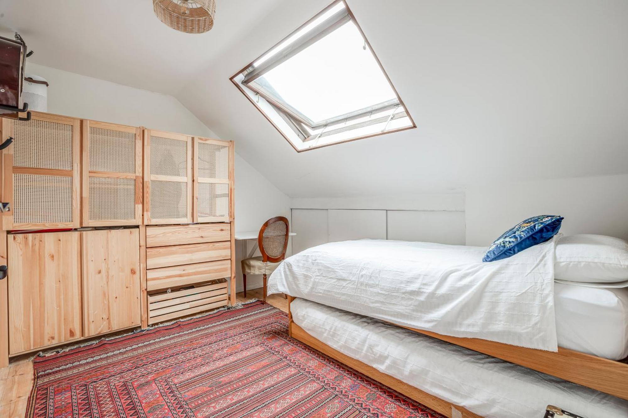 Classic House & Garden 25mins From Museums *